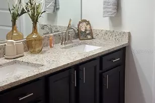1261 Anchor Bend Dr, Ruskin, FL 33570 - Photo 15