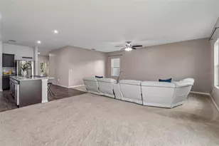 1261 Anchor Bend Dr, Ruskin, FL 33570 - Photo 15