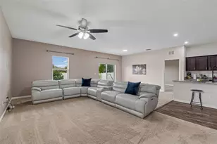 1261 Anchor Bend Dr, Ruskin, FL 33570 - Photo 13
