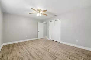 4624 Wisteria Dr, Zephyrhills, FL 33542 - Photo 21