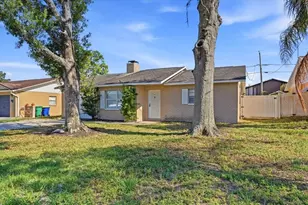 4624 Wisteria Dr, Zephyrhills, FL 33542 - Photo 31