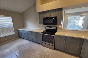 11144 Rodeo Ln, Riverview, FL 33579 - Photo 9