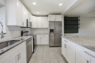 727 N Himes Ave, Tampa, FL 33609 - Photo 17