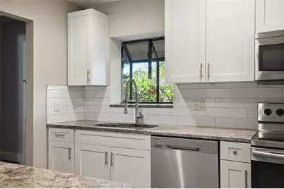 727 N Himes Avenue, Tampa, FL 33609 - Photo 13