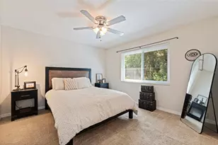 15932 Ellsworth Dr, Tampa, FL 33647 - Photo 23