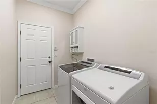 8309 Old Town Dr, Tampa, FL 33647 - Photo 47