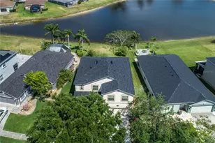 8518 Tidal Bay Ln, Tampa, FL 33635 - Photo 5