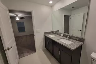 1844 Red Loop, Lakeland, FL 33801 - Photo 25