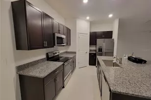 1844 Red Loop, Lakeland, FL 33801 - Photo 7