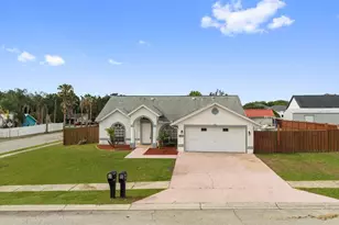 38912 Carr Dr, Zephyrhills, FL 33540 - Photo 47