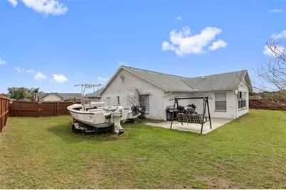 38912 Carr Drive, Zephyrhills, FL 33540 - Photo 41