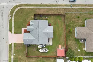 38912 Carr Dr, Zephyrhills, FL 33540 - Photo 51