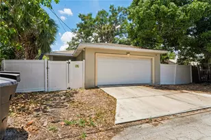 2424 12th St S, Saint Petersburg, FL 33705 - Photo 29