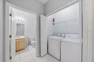 9508 W Park Village Dr, Tampa, FL 33626 - Photo 15