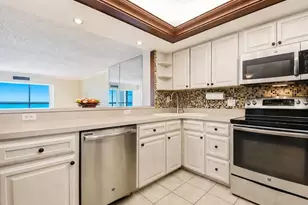 800 S Gulfview Blvd, Clearwater Beach, FL 33767 - Photo 9