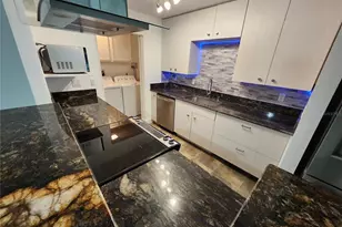 1513 16th Cir SE, Largo, FL 33771 - Photo 9