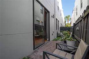 111 S Packwood Ave, Tampa, FL 33606 - Photo 13