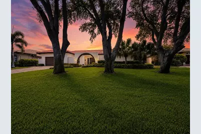 4901 Lansing St NE, Saint Petersburg, FL 33703 - Photo 1