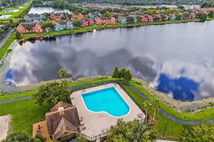 10562 Windsor Lake Ct, Tampa, FL 33626 - Photo 23