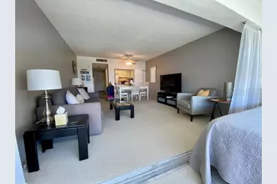 4575 Cove Cir #505, Saint Petersburg, FL 33708 - Photo 15