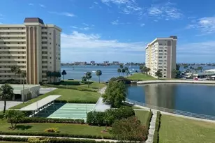 4575 Cove Cir, Saint Petersburg, FL 33708 - Photo 23