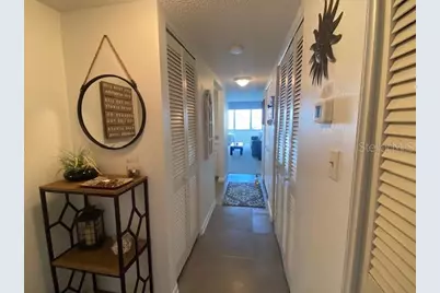 4575 Cove Cir #505, Saint Petersburg, FL 33708 - Photo 3