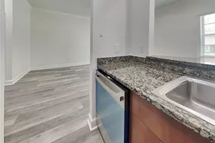 501 100th Ave N, Saint Petersburg, FL 33702 - Photo 21