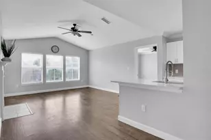 18245 Bridle Club Dr, Tampa, FL 33647 - Photo 29