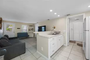 2415 11th St N, Saint Petersburg, FL 33704 - Photo 23