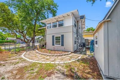 2415 11th Street N, Saint Petersburg, FL 33704 - Photo 7