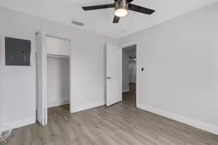 2019 42nd St S, Saint Petersburg, FL 33711 - Photo 29