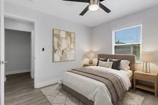 2019 42nd St S, Saint Petersburg, FL 33711 - Photo 17