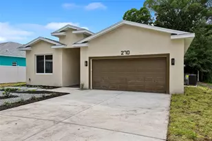 270 Diogenes St, Dunedin, FL 34698 - Photo 3