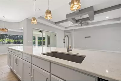 7135 Tamworth Parkway, Sarasota, FL 34241 - Photo 9
