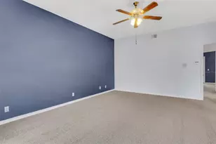 8198 Eagles Park Dr, Saint Petersburg, FL 33709 - Photo 33