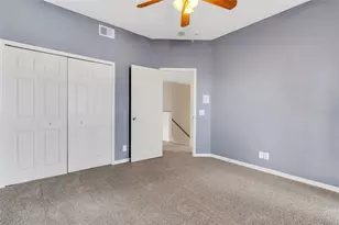 8198 Eagles Park Dr, Saint Petersburg, FL 33709 - Photo 49