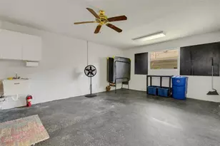 8198 Eagles Park Dr, Saint Petersburg, FL 33709 - Photo 53