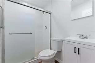 8607 May Cir, Tampa, FL 33614 - Photo 23