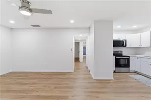 8607 May Cir, Tampa, FL 33614 - Photo 5