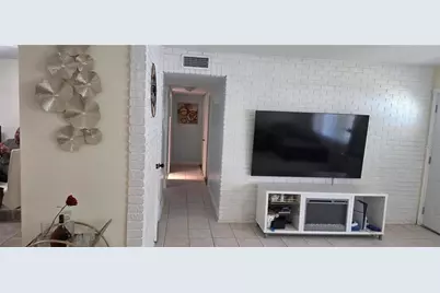 6717 Mornay Circle, Tampa, FL 33615 - Photo 7