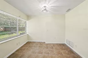 6717 Mornay Cir, Tampa, FL 33615 - Photo 15