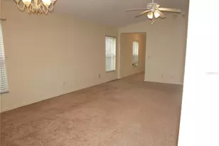 11536 11536 Crestlake Village Dr, Riverview, FL 33569 - Photo 7