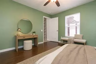 5315 Spectacular Bid Dr, Wesley Chapel, FL 33544 - Photo 19