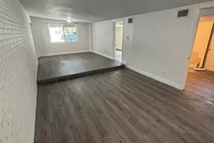 2908 E Howell St, Tampa, FL 33610 - Photo 11