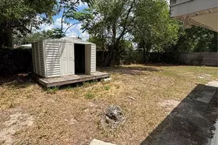 2908 E Howell St, Tampa, FL 33610 - Photo 29