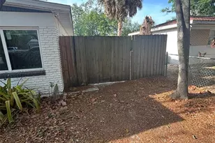 2908 E Howell St, Tampa, FL 33610 - Photo 41