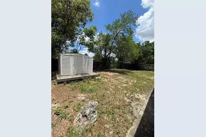 2908 E Howell Street, Tampa, FL 33610 - Photo 27