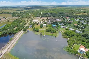 16270 Forest Mist Ct, Alva, FL 33920 - Photo 87