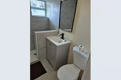 5680 28th Street N #D1, Saint Petersburg, FL 33714 - Photo 5