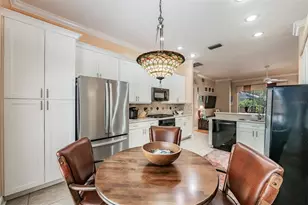 9459 Hunters Pond Dr, Tampa, FL 33647 - Photo 17